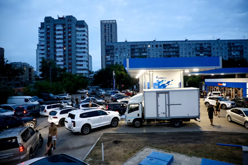 Rusland verbiedt dieselexport na Oekraïense aanvallen, wereldwijde markt onder druk
